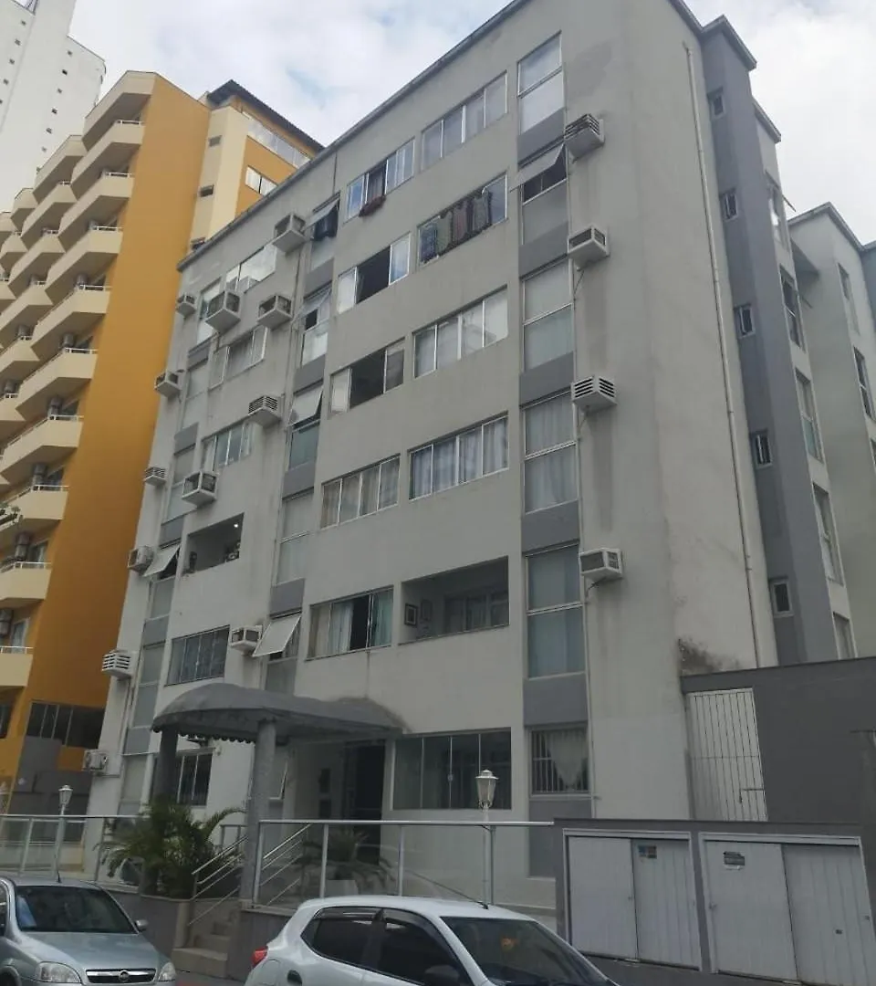 Aconchegante Apto A 300M Da Praia Em Balneario Camboriu Edificio San Isidro! 0*,